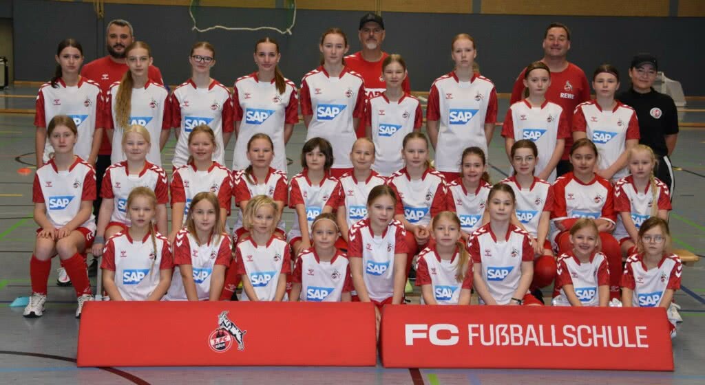 Das Mädchenfußballcamp des 1. FC Köln in der Stadtsporthalle Lübbecke war ein voller Erfolg.